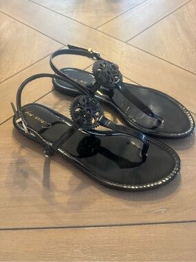 Circus by Sam Edelman Black Patent T-Strap Sandals with Decorative Medallions